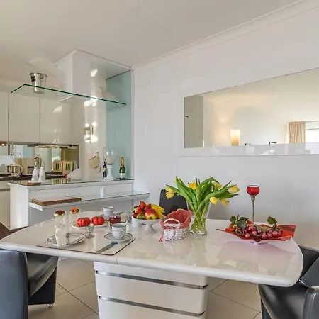 Beautiful In Timmendorfer-strand Apartament *